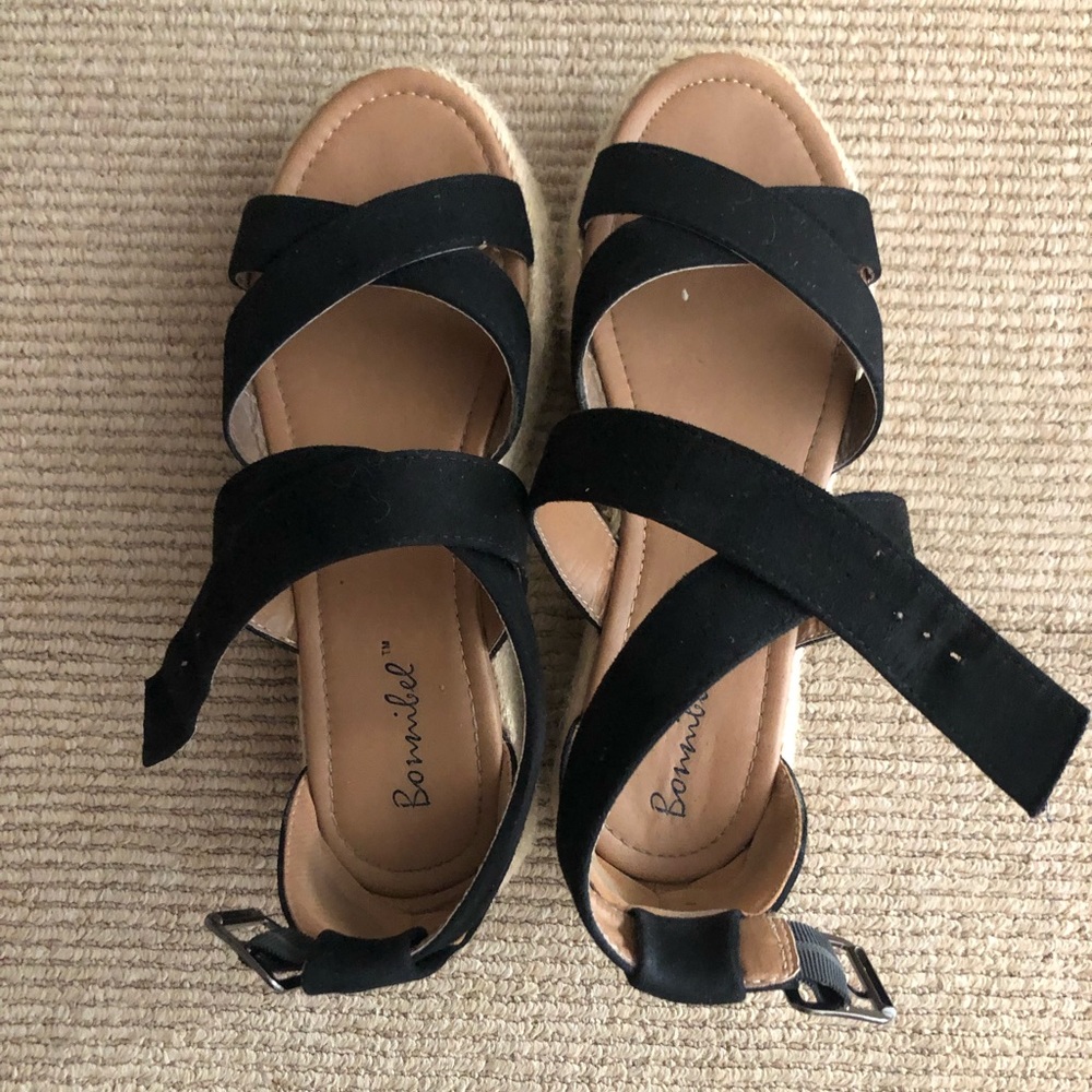 Black platform sandals